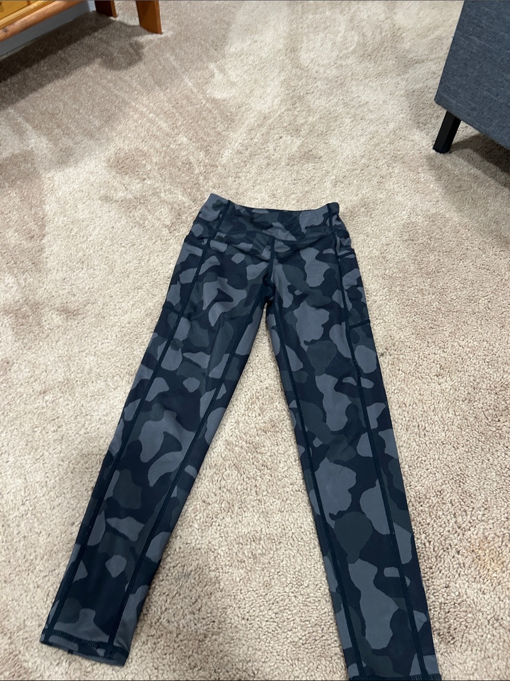 Zella Girl Black & Gray Camo Active Leggings
